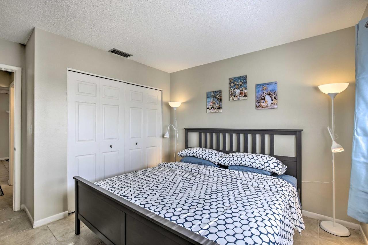 St Pete Condo With Heated Pool - Less Than 1 Mi To Beach! St. Pete Beach Exteriér fotografie